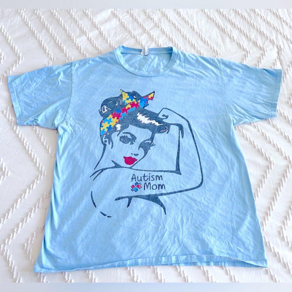 Autism Awareness Blue Autism Mom Graphic Blue T-Shirt Sz L GUC